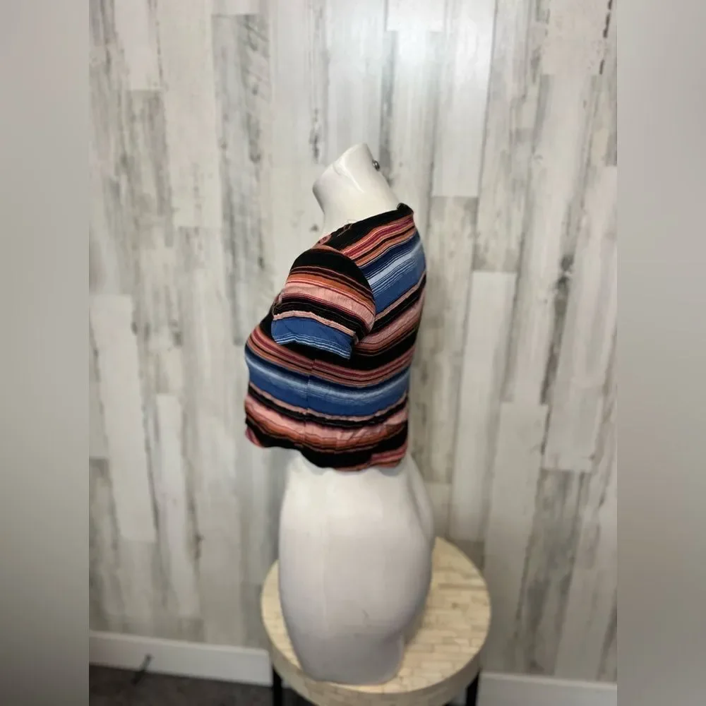 Stripped top  - Picture 2 of 5